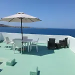 Seafront 3 Bedroom Stylish Apt With Spectacular Seaview