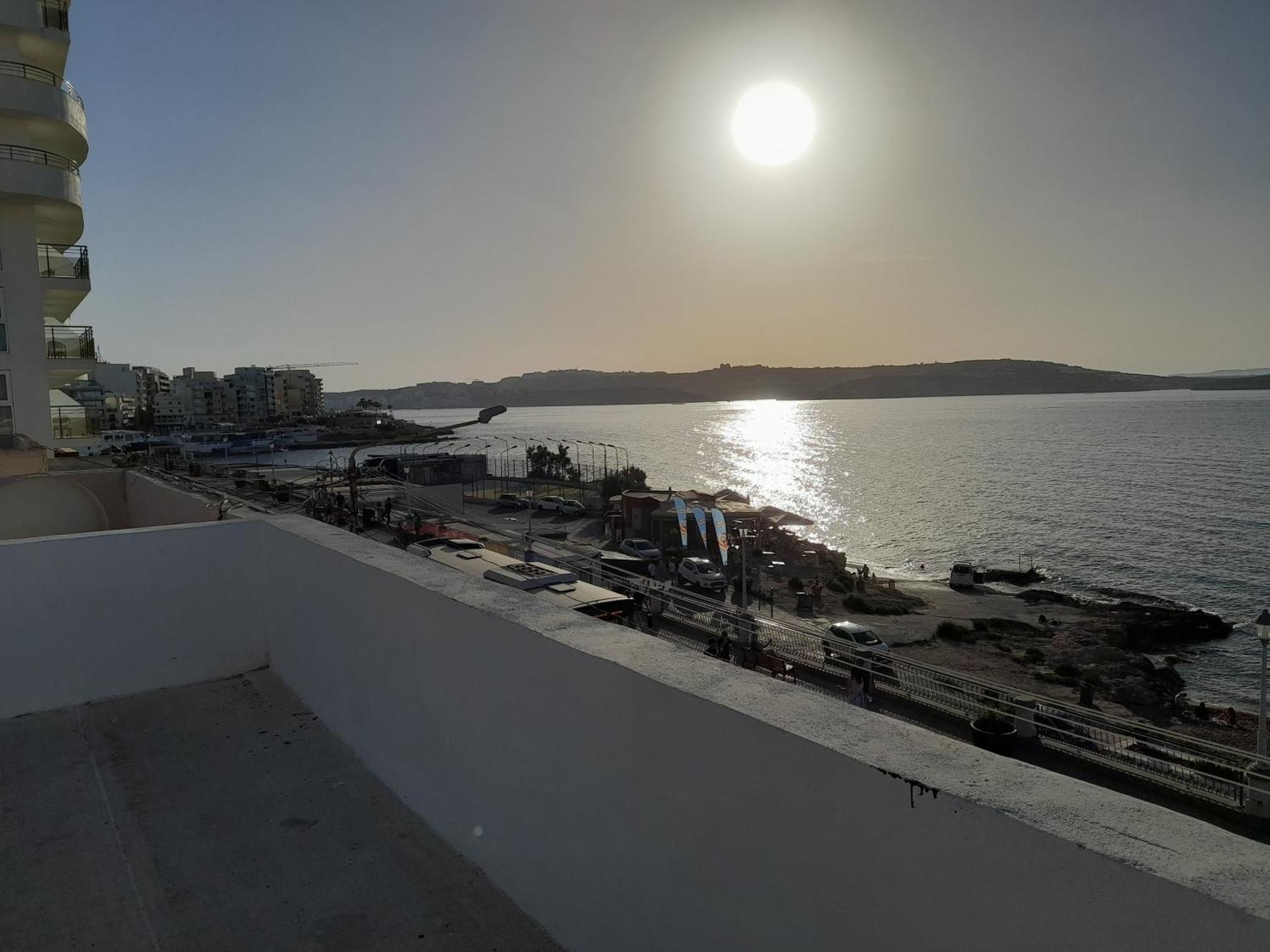 Seafront 3 Bedroom Stylish With Spectacular Seaview Appartamento *
