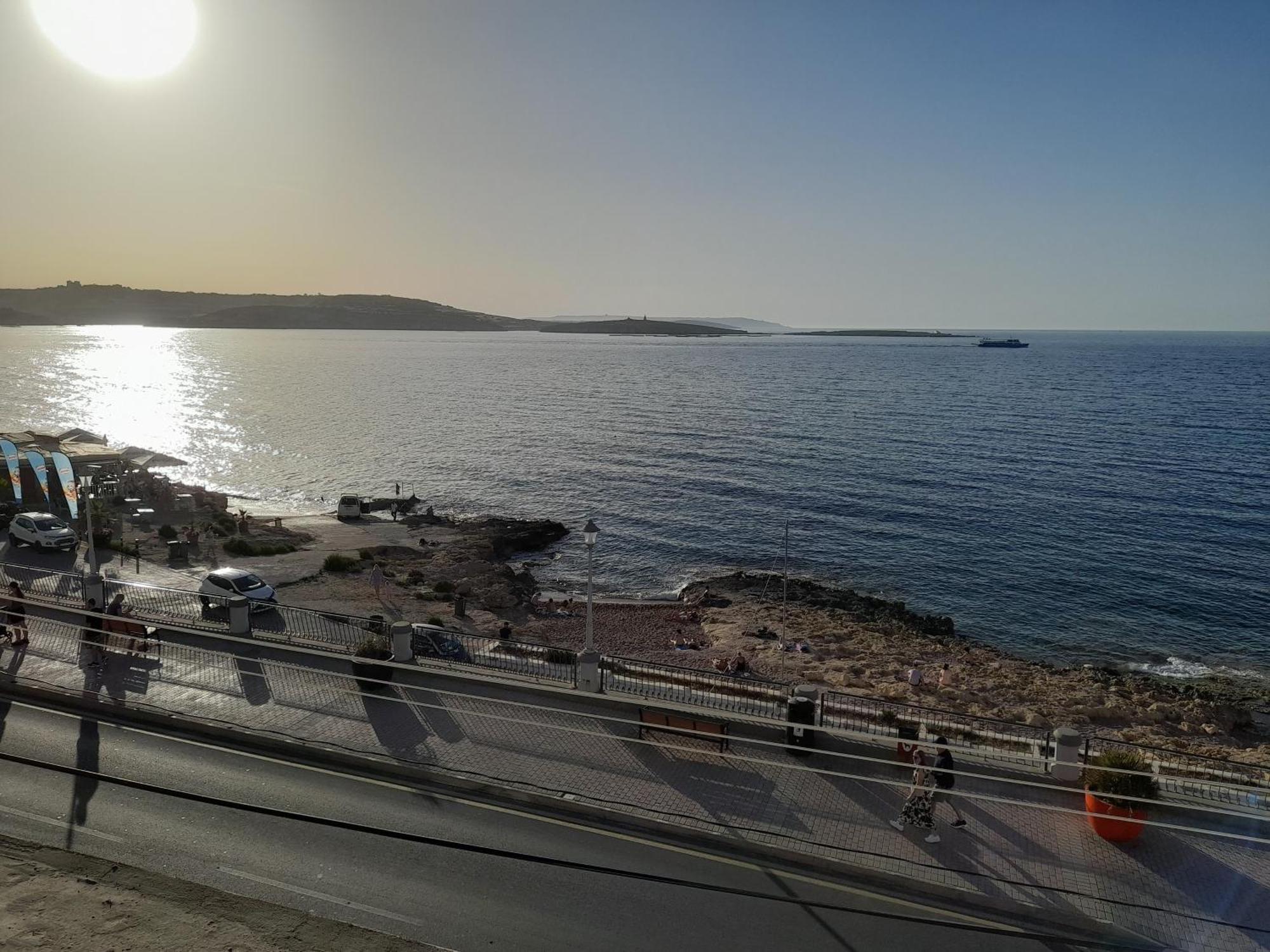 Seafront 3 Bedroom Stylish With Spectacular Seaview Appartamento *