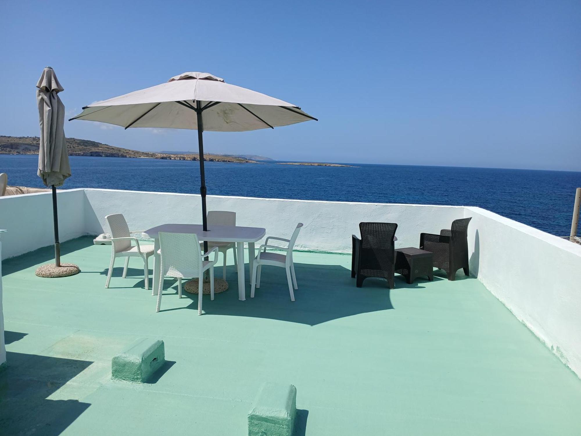 Seafront 3 Bedroom Stylish With Spectacular Seaview Appartamento