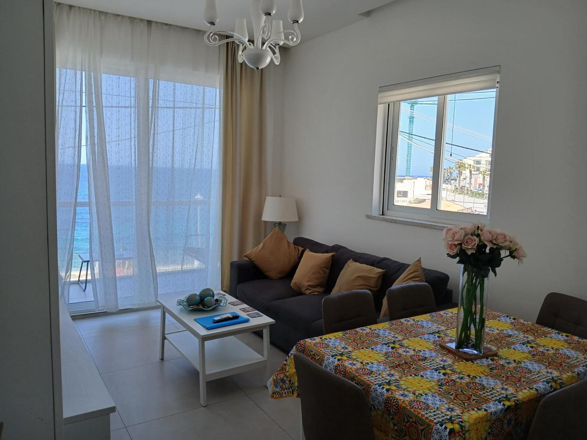 Appartamento Seafront 3 Bedroom Stylish With Spectacular Seaview *